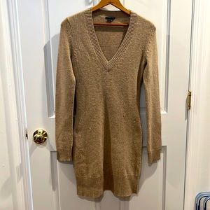 Theory V neck sweater dress/tunic